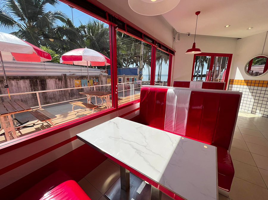 ภาพร้านค้า Highway Cafe ไฮเวย์ คาเฟ่ บางแสน ภาพที่ 2