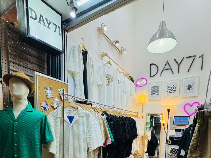 ภาพร้านค้า ร้าน DAY71 ภาพที่ 2
